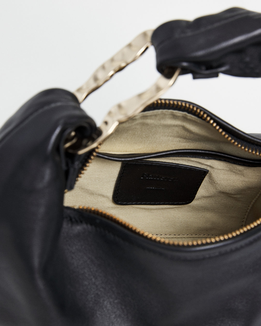 Amanda Handbag Leather Black